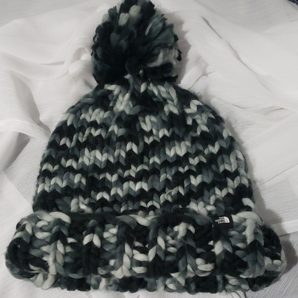 The North Face Chunky Knit Beanie - Black and White